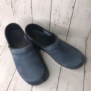 DANSKO NWOT BLUE SUEDE CLOGS SZ. EUR 39